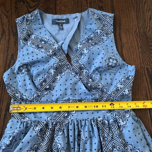 *LIKE NEW* ModCloth Women’s M Blue Paisley Knee Length Fit & Flare Pocket Dress - Picture 6 of 14